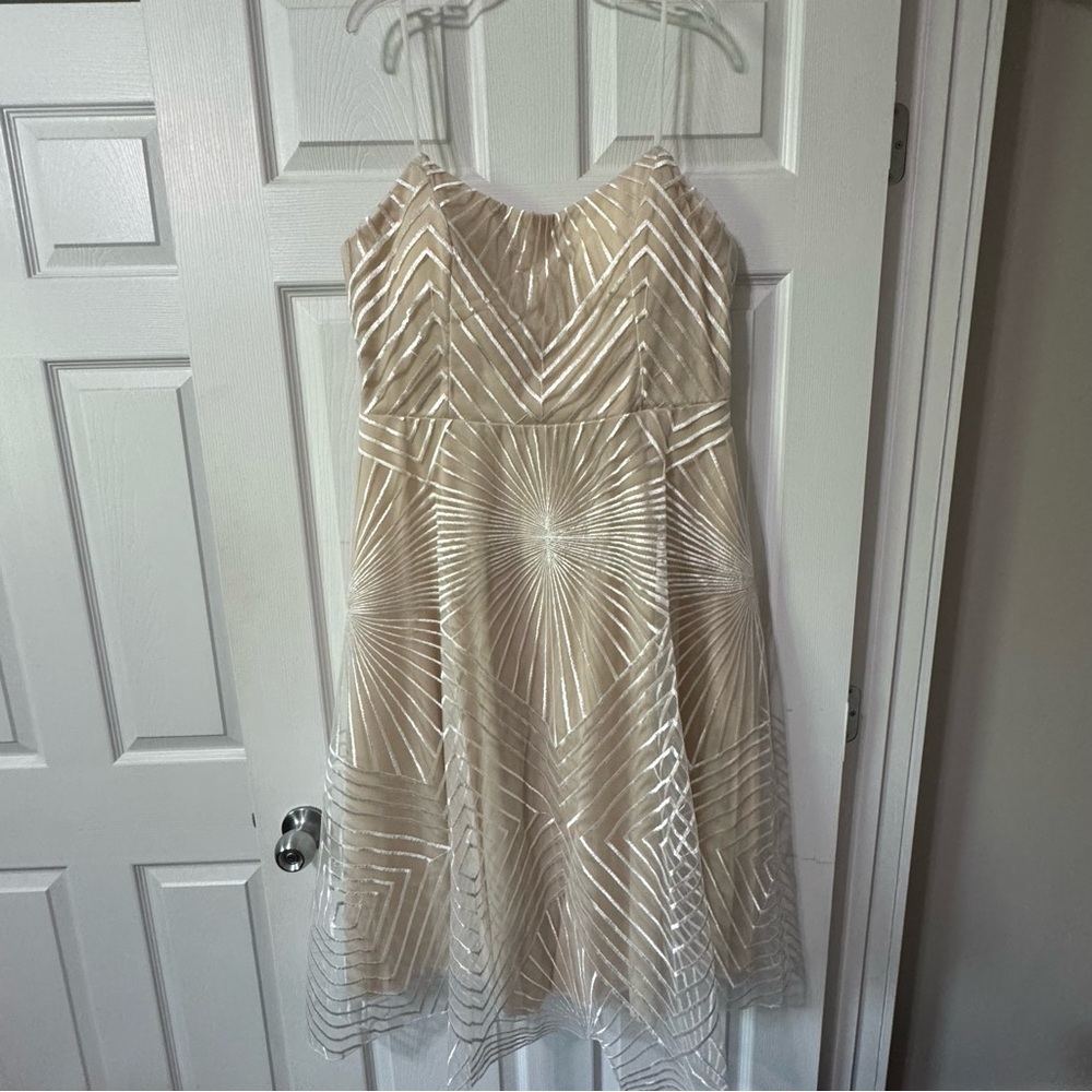 Elegant Cream Ivory Metallic Geometric Dress